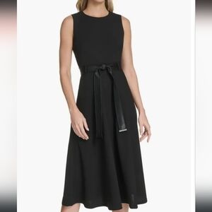 Elegant Black Sleeveless Dress